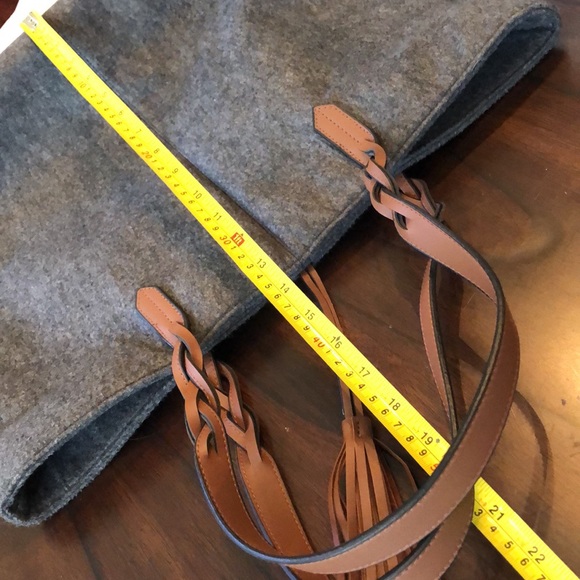 Wool look & faux leather braided shoulder straps and tassel large tote bag - Picture 6 of 10